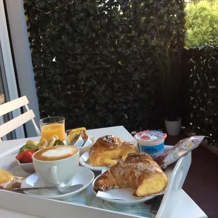 La Di Piazza Del Popolo 4* Roma